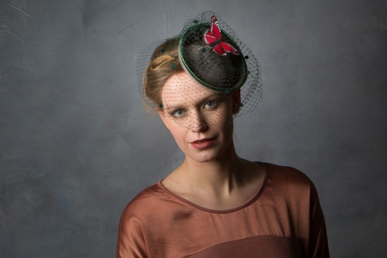 Butterfly Curtain Veil Hat (帷帽) - Tang Style with Butterfly Tassels