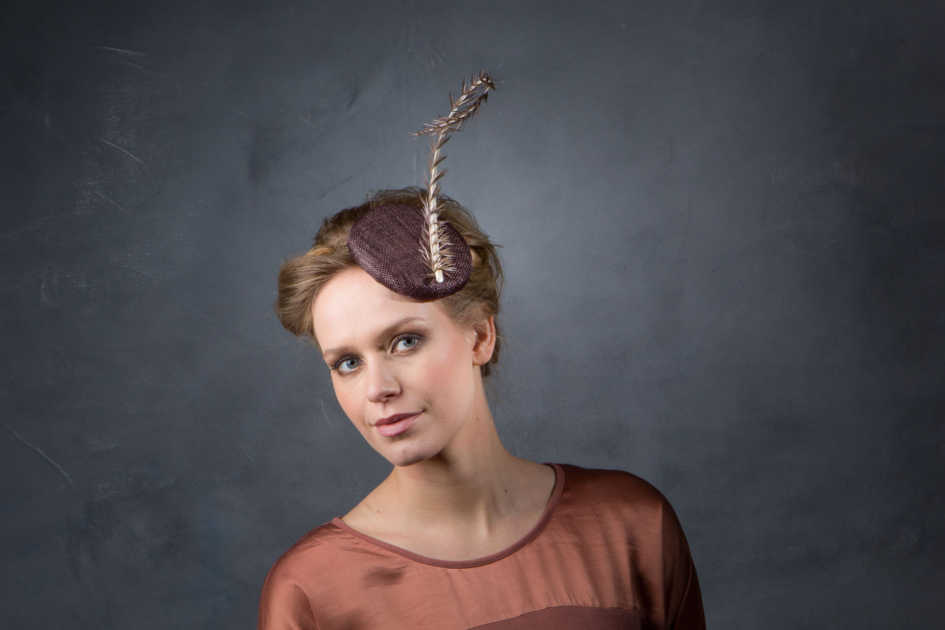 Mini Button Brown Fascinator - Sahar 