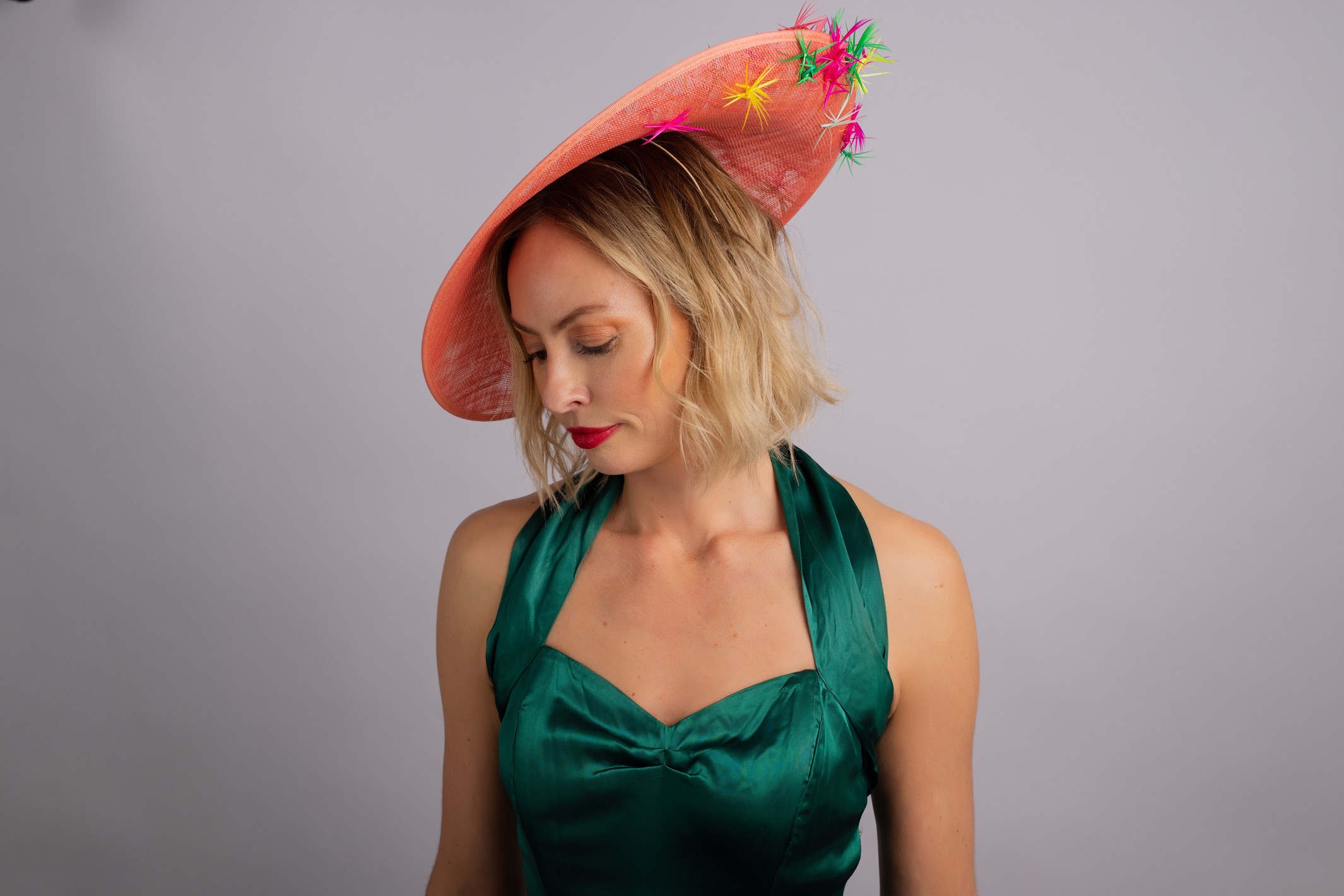 Starburst - Bright Coral saucer hatinator
